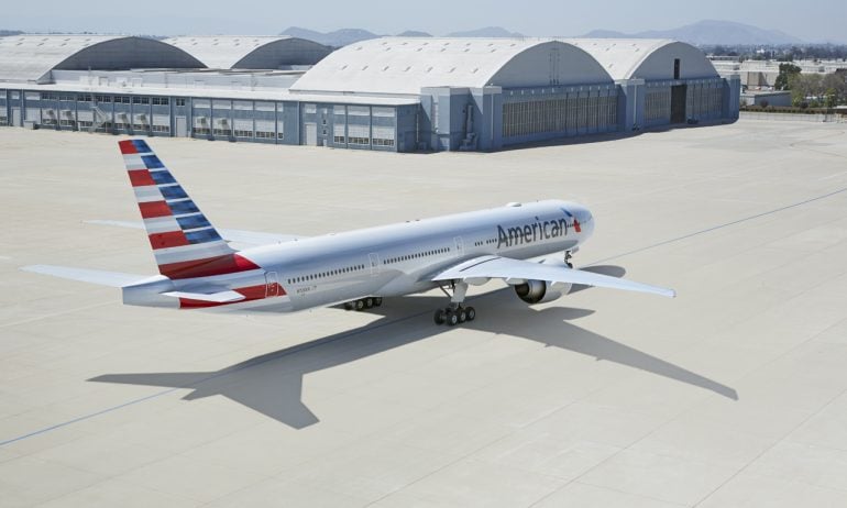 The Pros and Cons of the American Airlines Loyalty Program